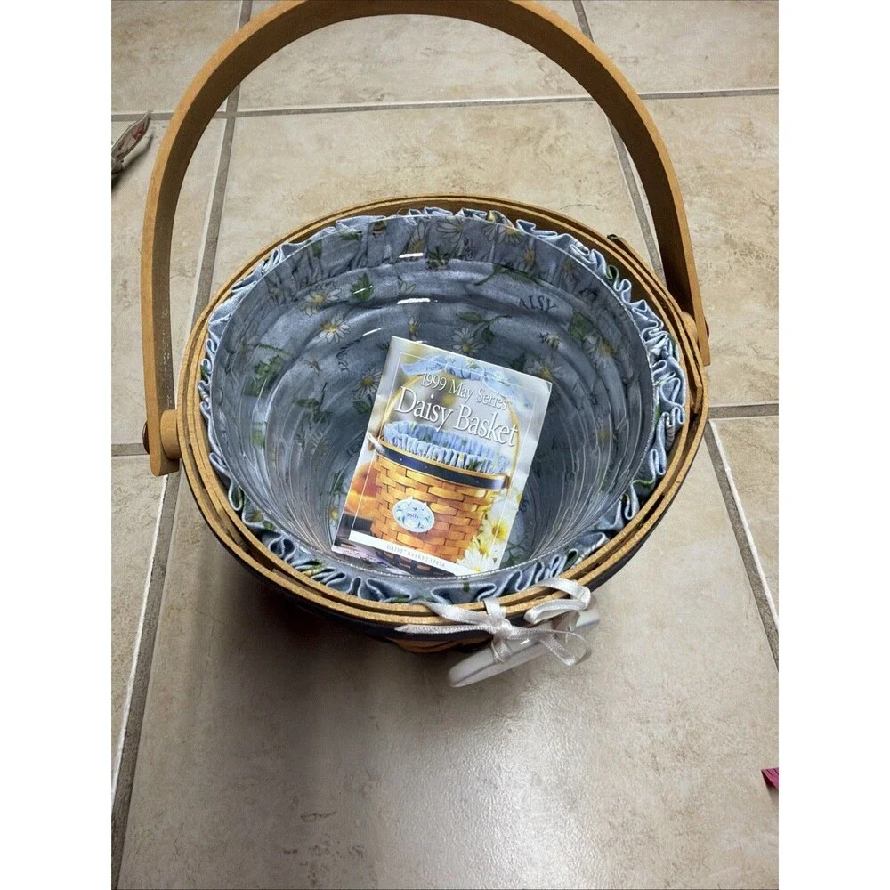 Longaberger Daisy Basket 1999 May Series W/ Liner, See Pics Fantastic Condition